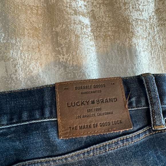 Lucky Brand style 121 dark blue denim jeans size 38/30 - Picture 3 of 6
